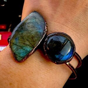 Elegant Labradorite Cuff Bracelet